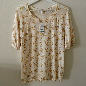 C&C California Floral Scoop Neck T Shirt Blouse